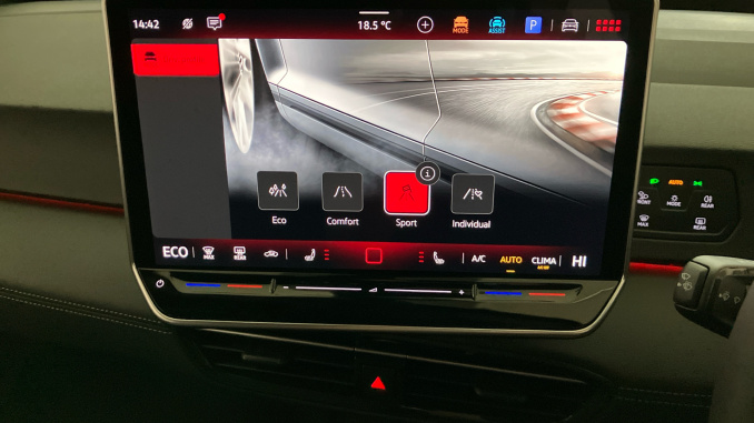 Volkswagen ID.3 150kW Match Pro 59kWh 5dr Auto Electric Hatchback - Image 28